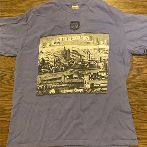 Supreme tee shirt